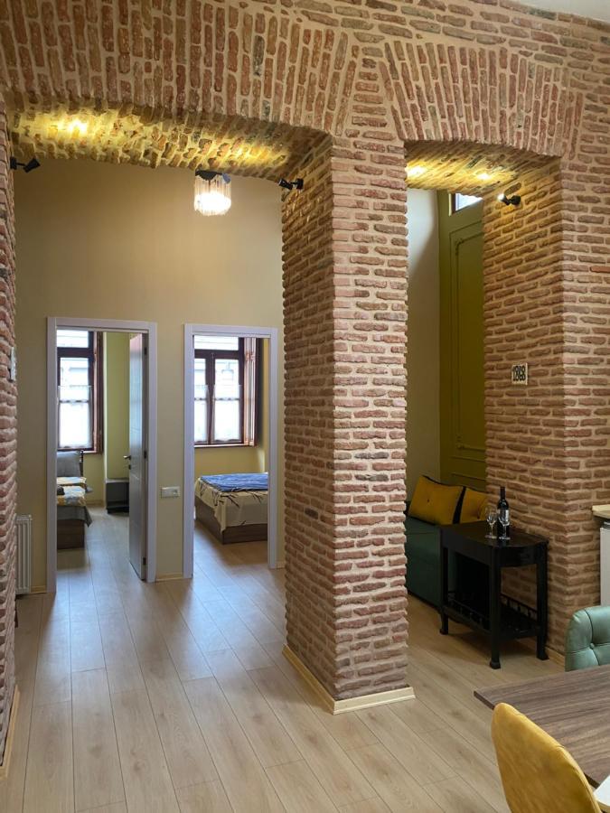 Historic Apartments "1868 Tbilisi" Best Location 외부 사진