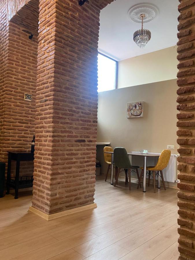 Historic Apartments "1868 Tbilisi" Best Location 외부 사진