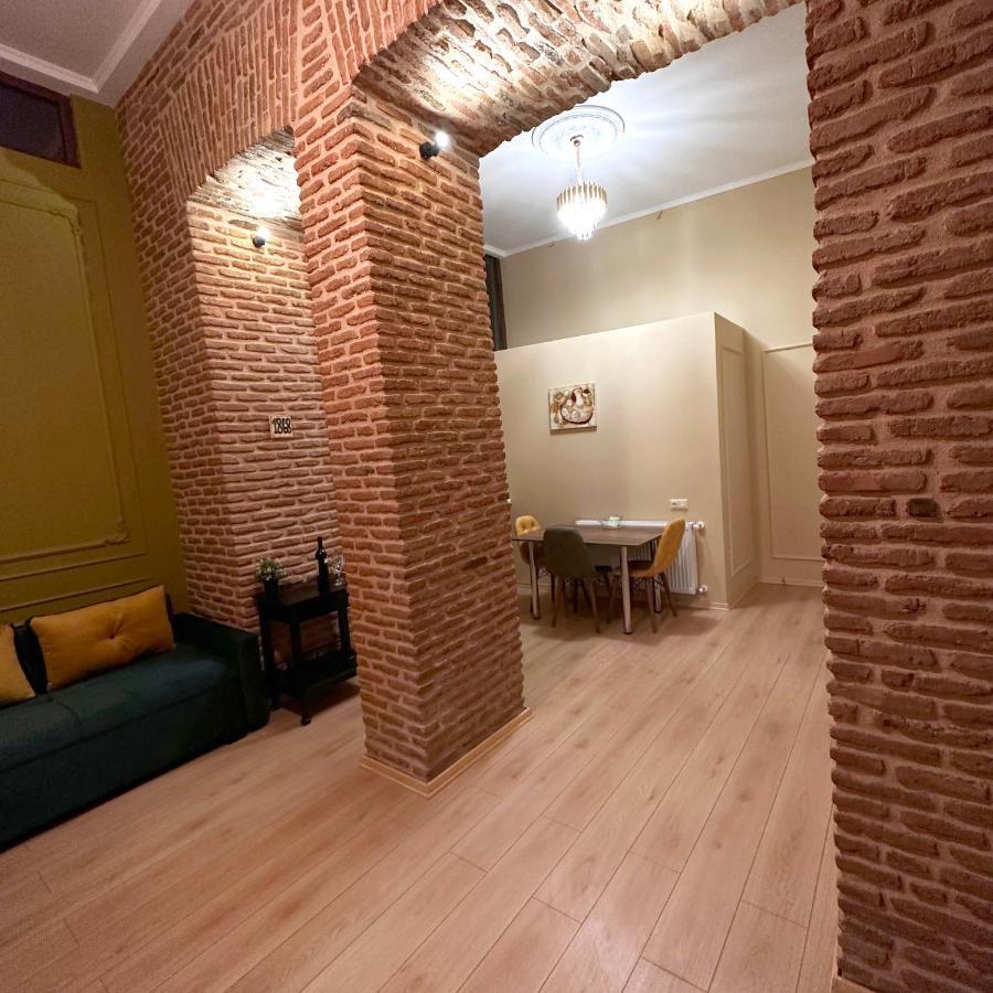 Historic Apartments "1868 Tbilisi" Best Location 외부 사진